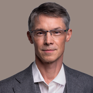 William McKee,  Knowmad | The Manufacturing Outlook | Top Industrial Marketing Services Companies