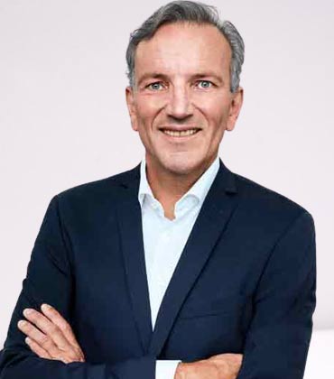 Dr Hans-Jurgen Braun Dr Hans-Jurgen Braun