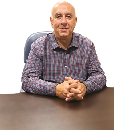 Custom Blending Solutions: The Contract Blending and Co-Packing Service Experts